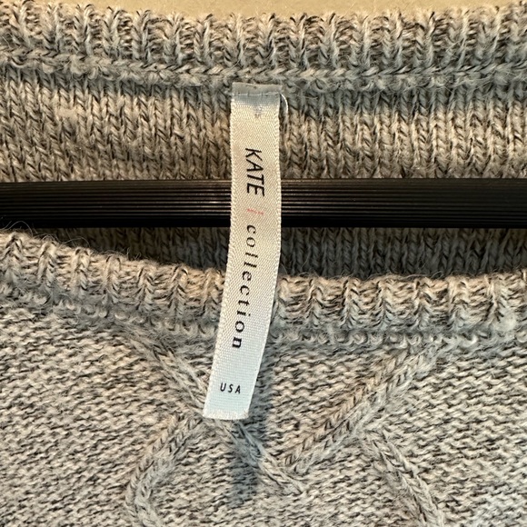 Kate Collection Sweater - Picture 5 of 10